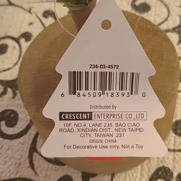 Large Wood Base Tree - Picture 3 of 7